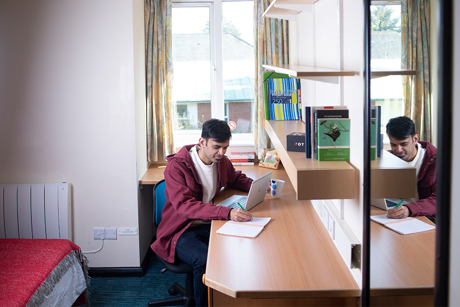 Applying for Accommodation as a Deferred Student