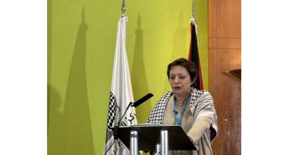Dr Nadia Nasser-Najjab presents at Palestine Return Centre Conference