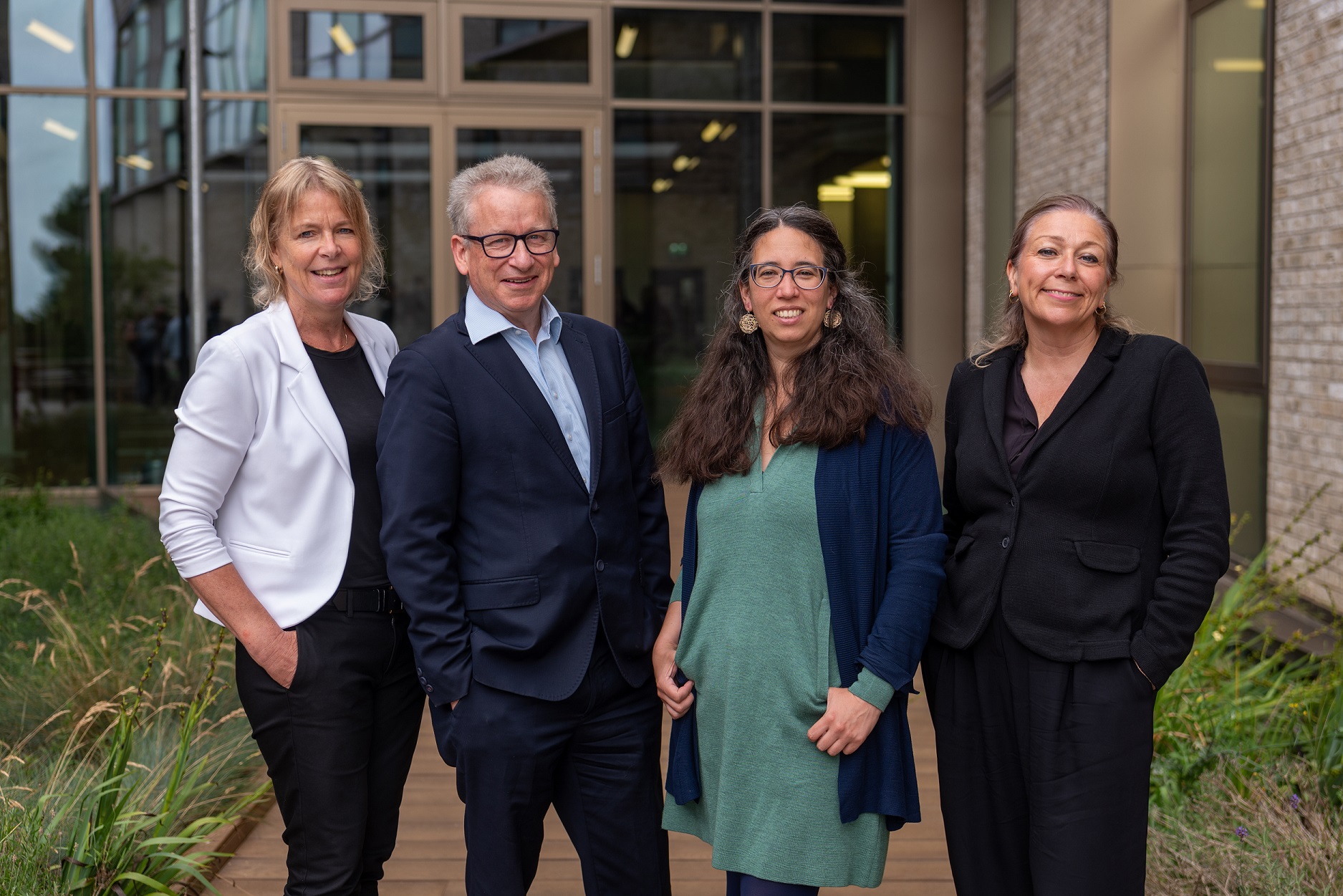 Lister Prize Celebration Dr Elizabeth Ballou Latest news from the