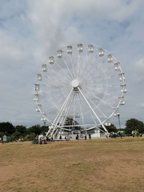 Ferris wheel