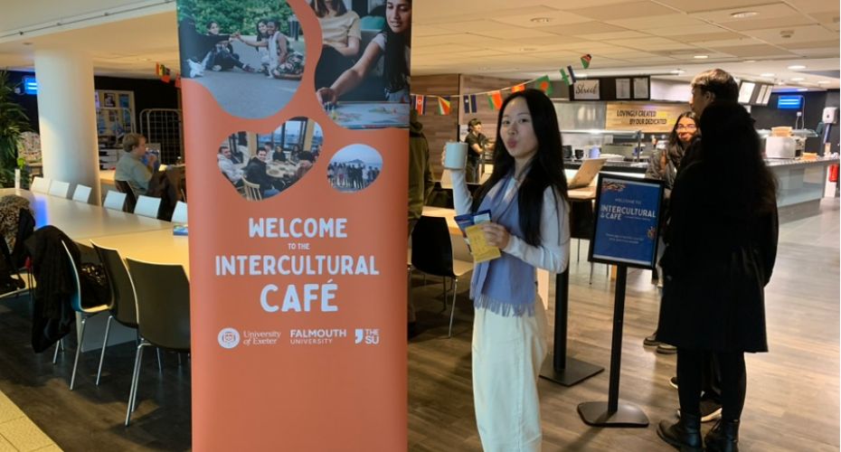 International cafe